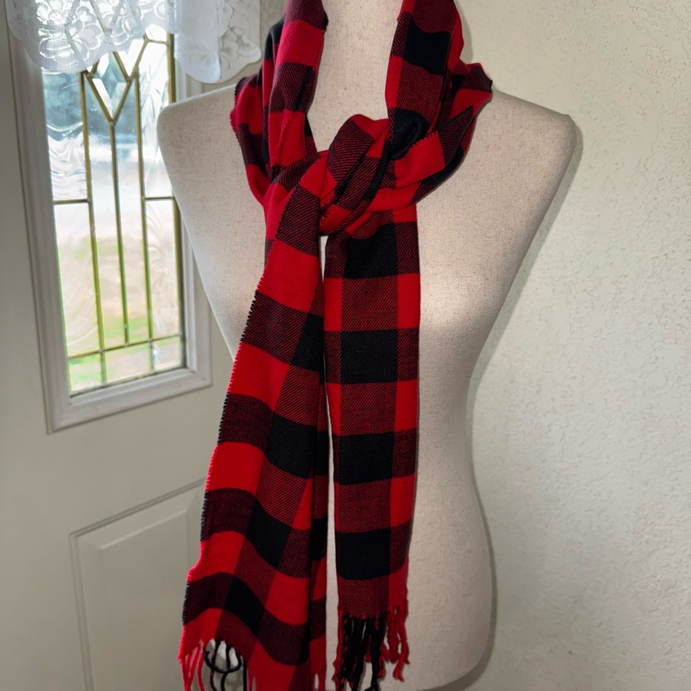100% Cashmere Scarf
